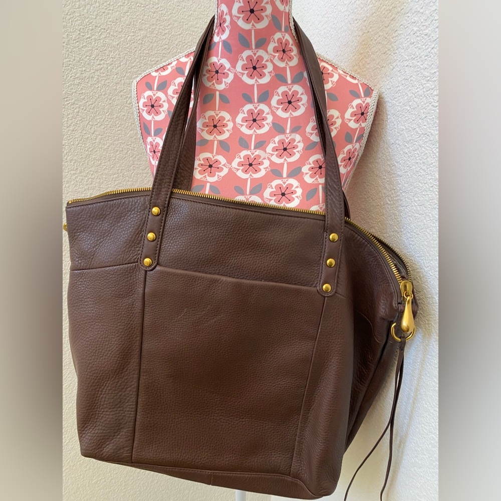 HOBO NWOT Elegant Brown Leather Tote Bag